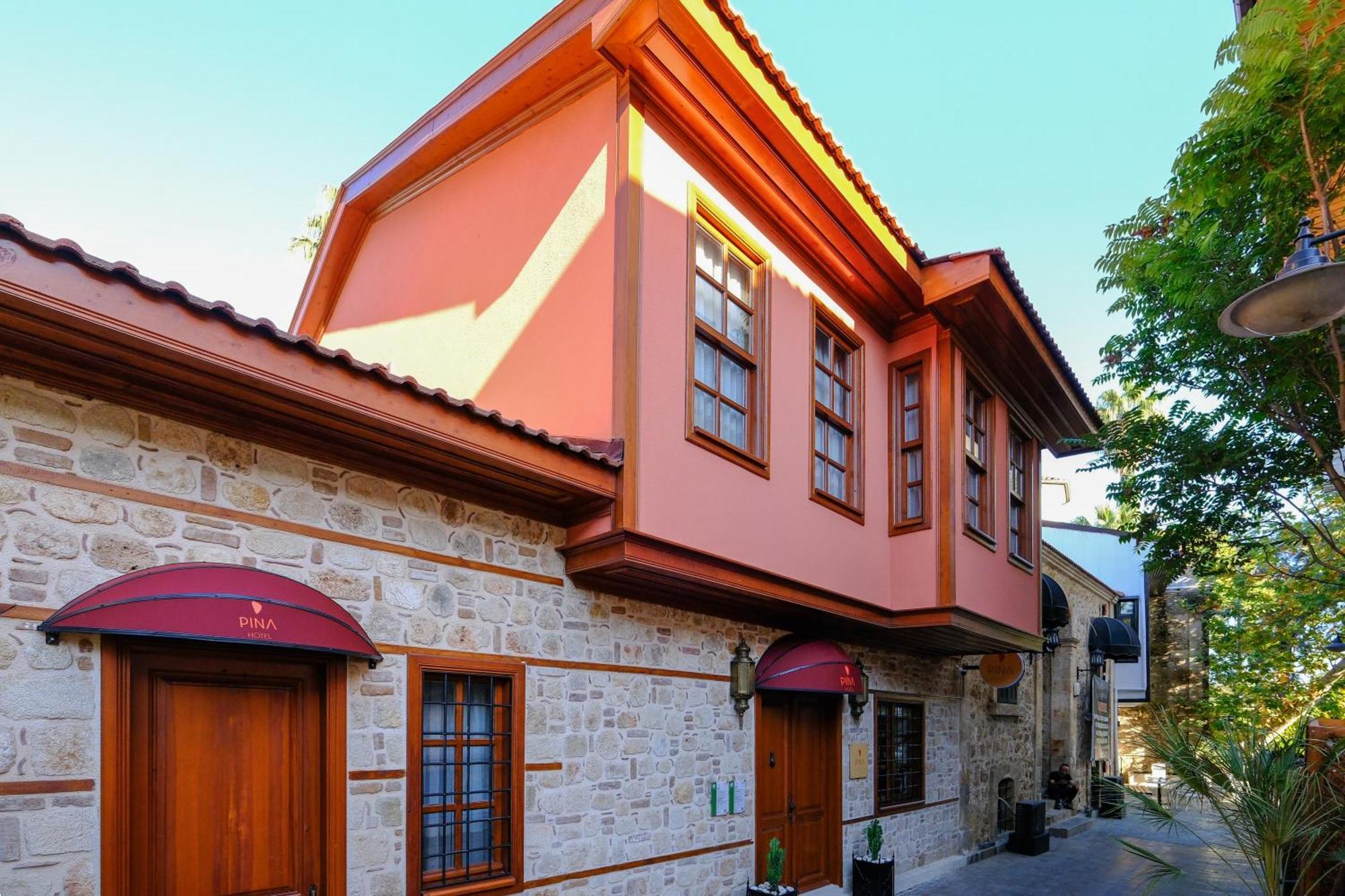 Pina Oldtown Otel Antalya
